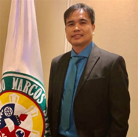 Dr. Virgilio Julius P .